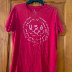 Mens M red USA t